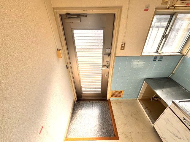 RHYTHM魚崎の玄関