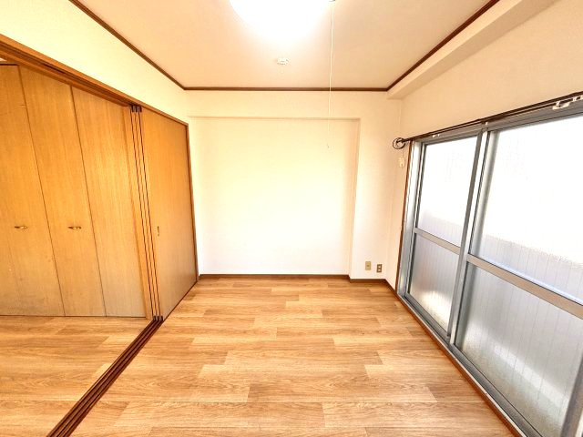RHYTHM魚崎の居間・リビング
