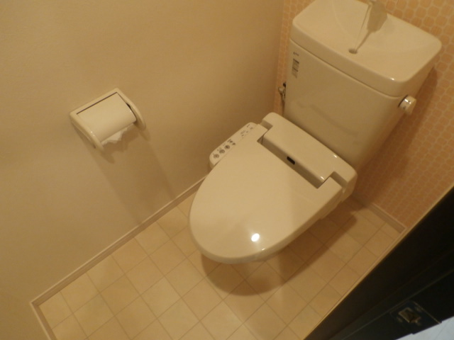 【トイレ】 | Grandtic KAREN博多駅南　★プライスホームなら仲介手数料が割引価格です！★