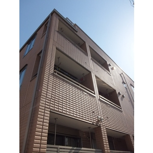 イルグランディの外観