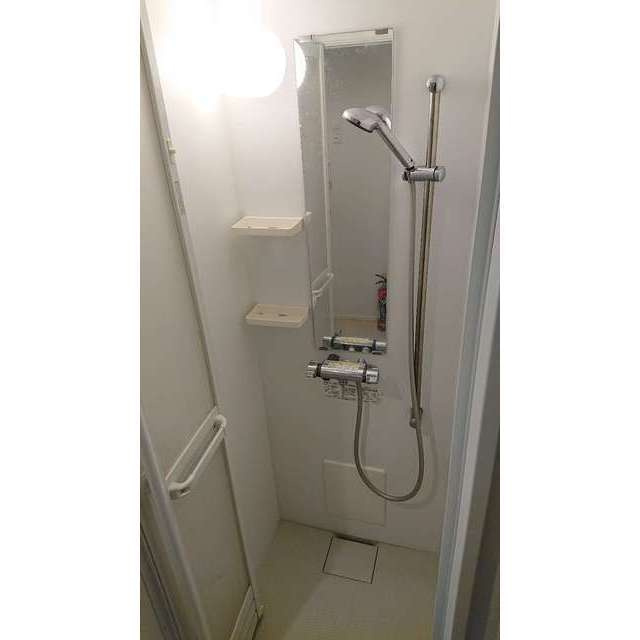 豊島区南池袋１丁目のアパートのシャワールーム
