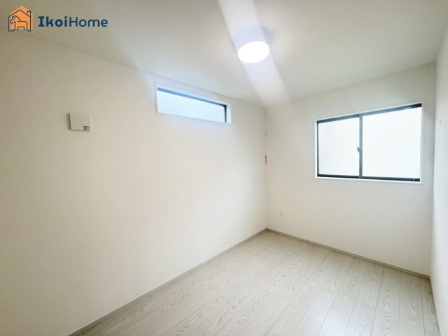 神戸市西区秋葉台1丁目　新築戸建の収納|【ホームページに現地動画掲載中】●年中無休：当日予約可●毎月５組限定！人気オプション３点１万円で取付
