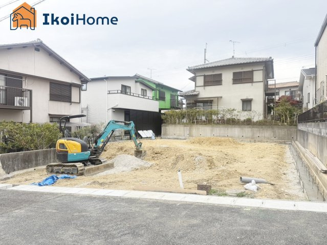 神戸市西区秋葉台1丁目　新築戸建のエントランス|～ご見学に関して～平日や夜間でもご案内可能。決まったお時間で身動きが取れない方も臨機応変に対応します