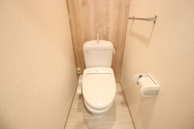 グランパパ　Ⅱのトイレ|落ち着いたトイレです