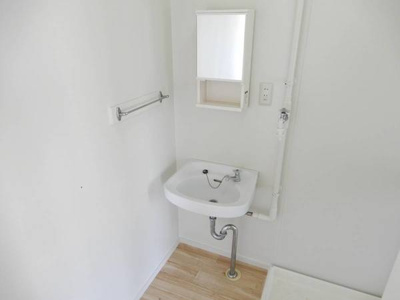 【洗面所】 | ビレッジハウス阿波根3号棟 | ビレッジハウスの同一物件・同一タイプの間取りの写真です