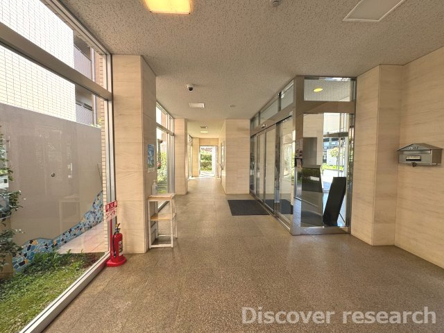 フェアヒルズ南大沢シエルコートのエントランス