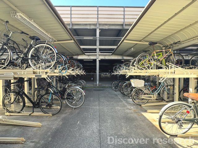 フェアヒルズ南大沢シエルコートの駐輪場