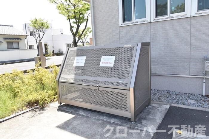 トゥリトール A棟のその他共用部分|ゴミ置場