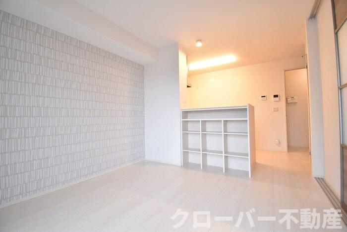 トゥリトール A棟の居間・リビング|ＬＤＫ１０．６帖