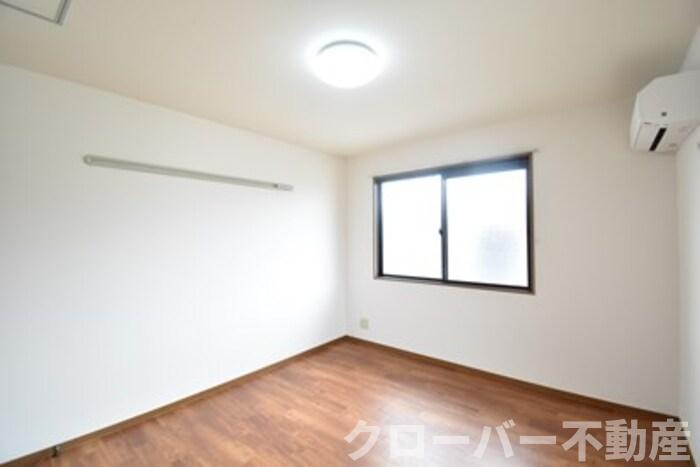 リビングタウン宇多津 A棟の内装|北洋室７帖