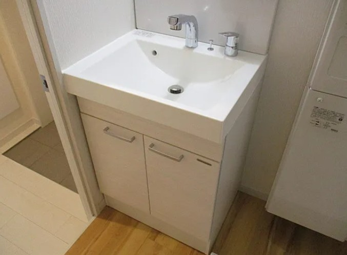Ludens中板橋MAXIVの独立洗面台