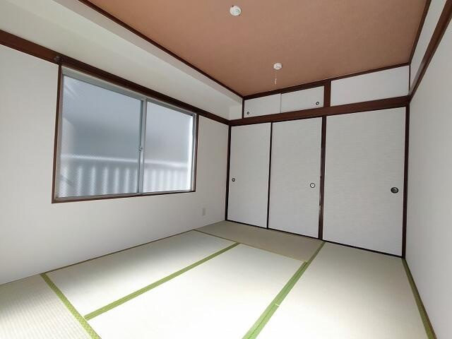 コーポ大野の和室