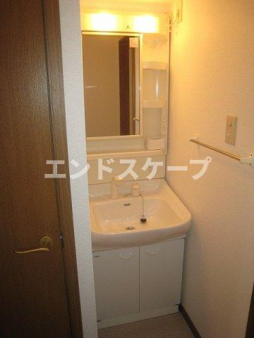 サニー・レジデンスの洗面所|高崎、前橋のお部屋探しはエンドスケープまで！お客様の理想お聞かせ下さい♪