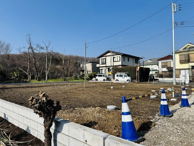 八王子市　弐分方町　新築一戸建て　１１期の外観|～保育園や小中学校が近く、子育てのしやすい住環境　全棟2台駐車可能カースペース付き～