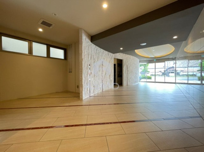 【ロビー】 | セレニテ谷九プリエ