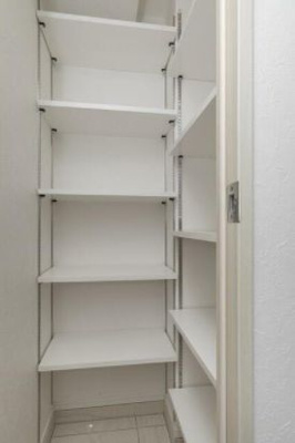 【収納】 | ARTESSIMO GLEIS | 便利な収納スペースです