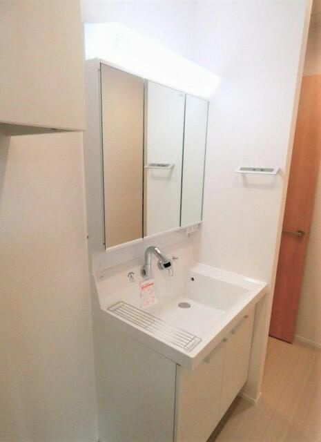 メゾン・シャルマンの洗面所