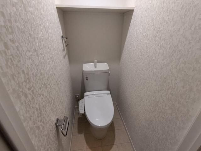 ゼルコーバのトイレ