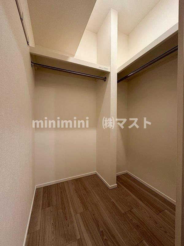 大阪市北区浮田２丁目の賃貸マンションの収納