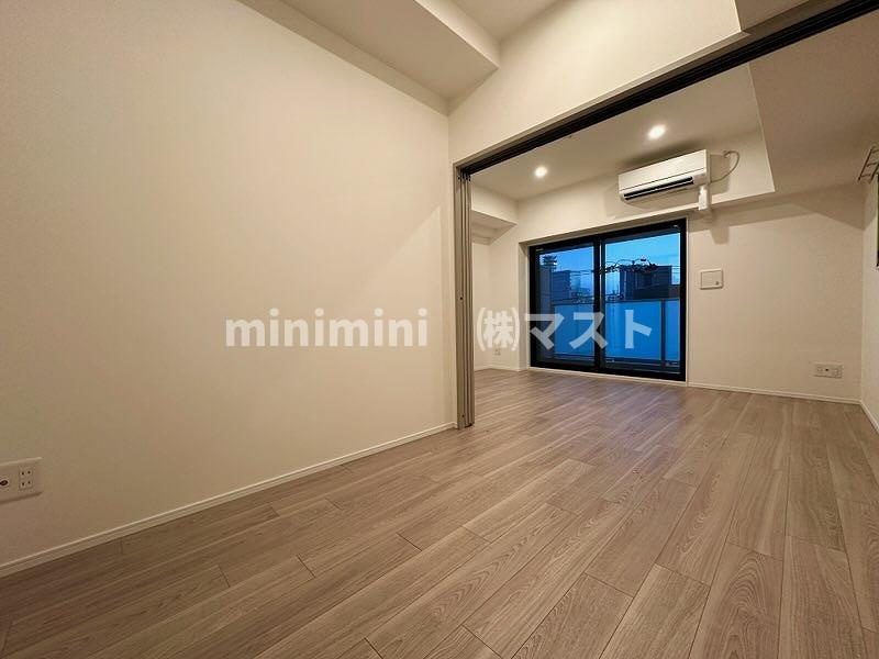 大阪市北区浮田２丁目の賃貸マンションの洋室