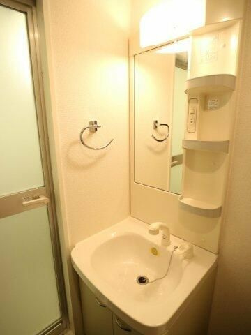 貸マンション 川口市栄町３丁目の洗面所