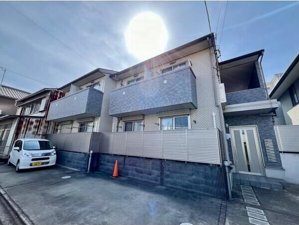 ブランメゾン吹上の外観