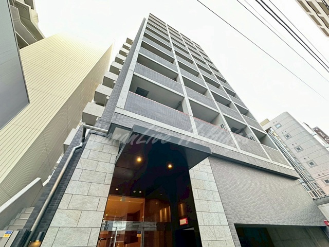 クレイシア新横浜の外観