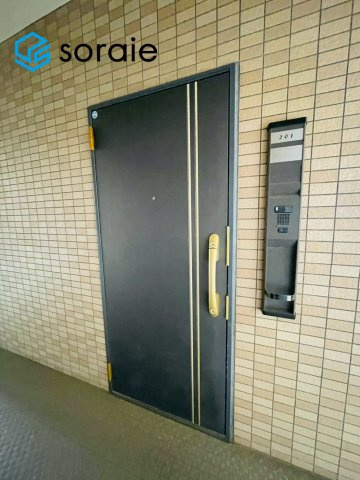 クレアメゾン新狭山　中古マンション　2階の玄関|4月18日撮影