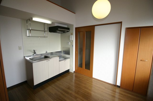 ラモーダ梅津の洋室|洋室6.0帖