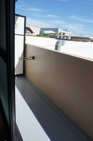 ラモーダ梅津のバルコニー
