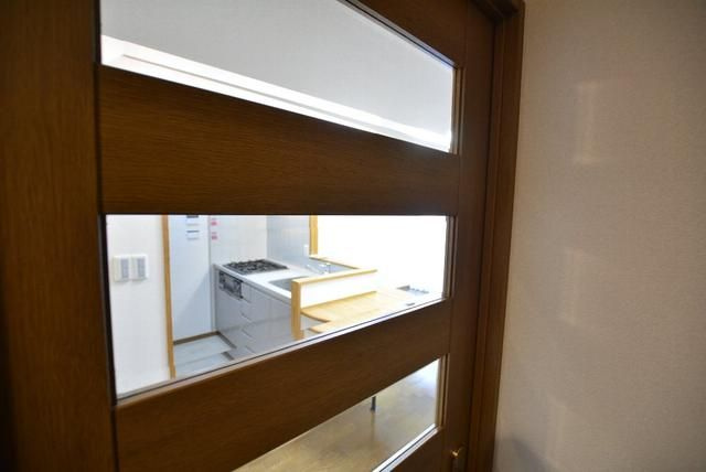 ヴィルヌーブ文京千駄木の玄関