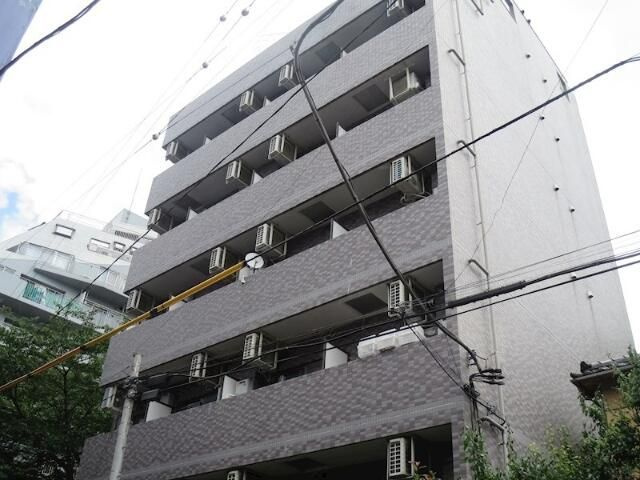 スカイコート新大塚の外観