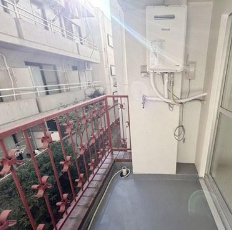 【バルコニー】 | ワコー高田馬場マンション | 南面バルコニー完備！陽光が満遍なく室内に差し込みます！