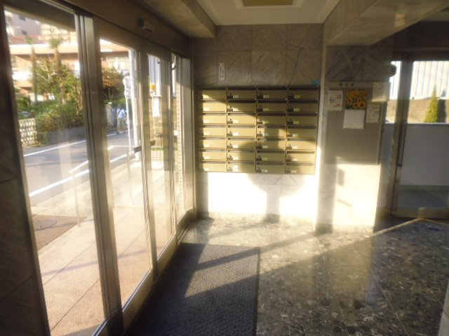 エースＣityのロビー