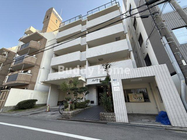 メゾンドール田辺の外観