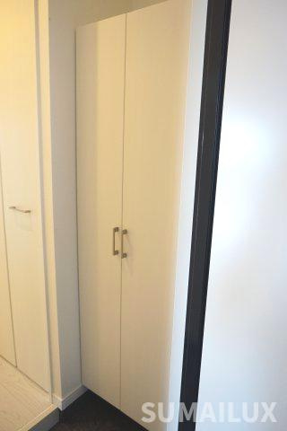 熊本市中央区白山１丁目の賃貸マンションの玄関
