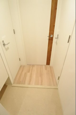 【玄関】 | セレニテ中崎町リアン