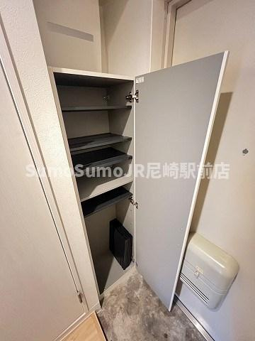 AILE武庫之荘の収納|便利な収納スペースです