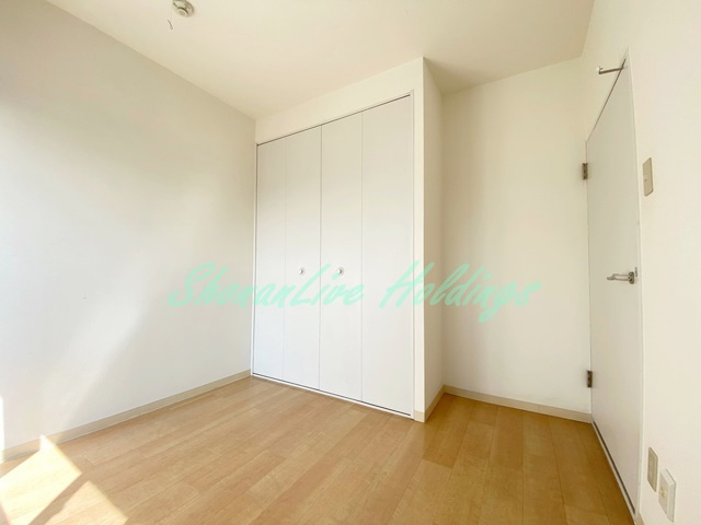 茅ヶ崎市十間坂２丁目の賃貸マンションの洋室