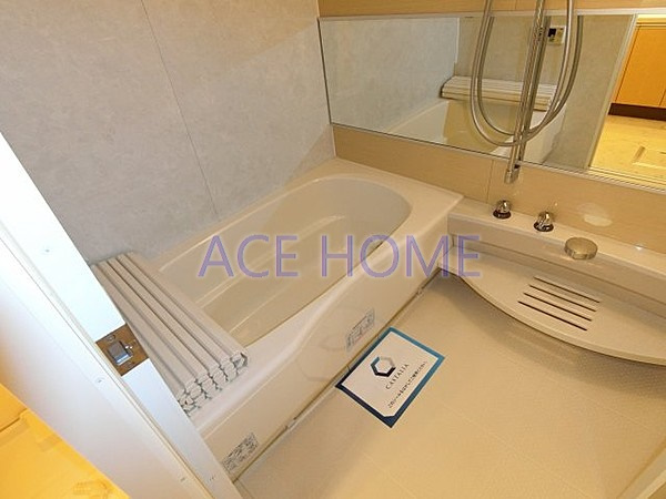 【浴室】 | カスタリアタワー長堀橋