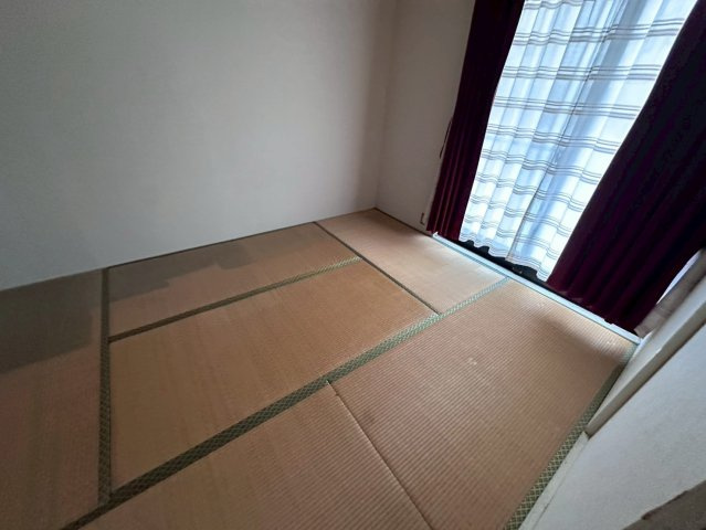 一関市一棟アパートの和室