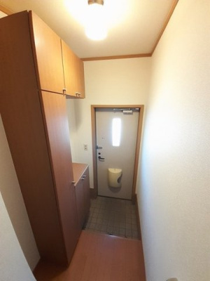 【玄関】 | ヴェルジネ