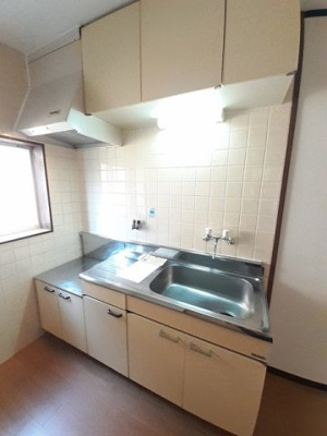 【キッチン】 | ニューコーポシミズ