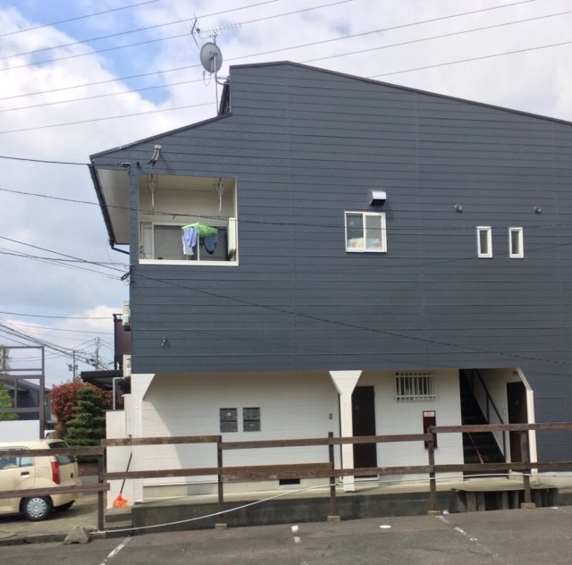 Tハウスの駐車場