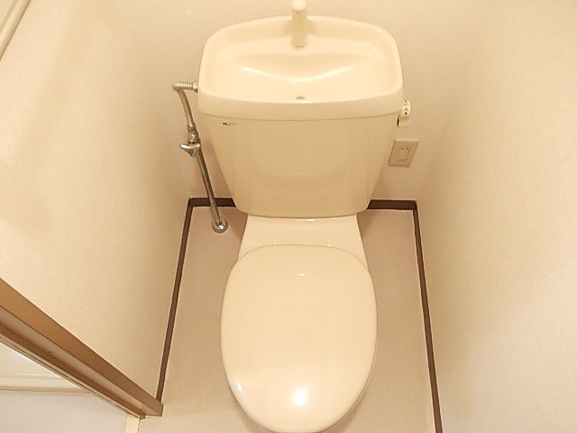 カーサクアトロのトイレ
