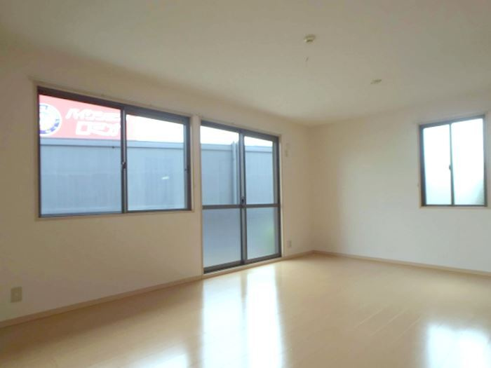 モンテアンヴァレB棟の居間・リビング