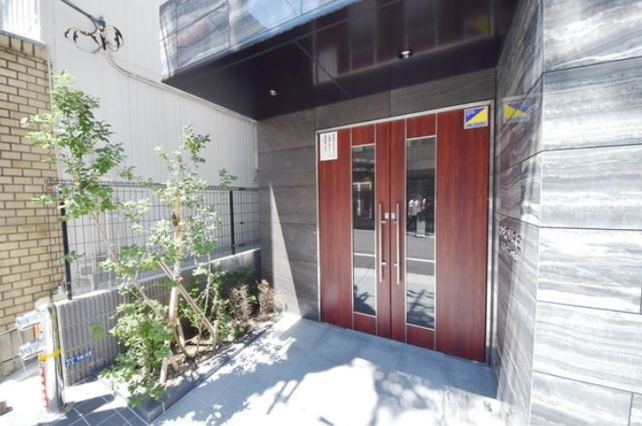 レピュア錦糸町のエントランス