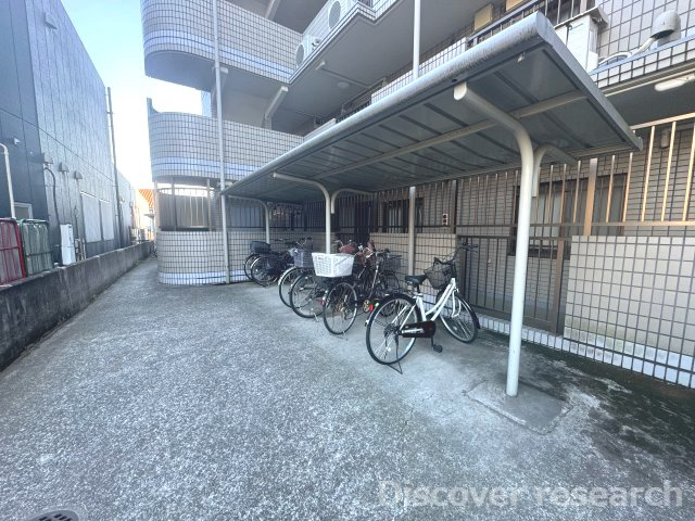 ビーグルマンション東大和の駐輪場