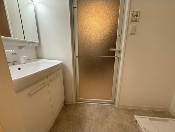 AXIA八熊の洗面所