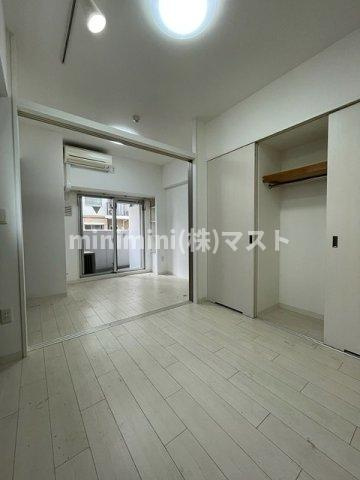 ADWResidence松屋町の居間・リビング